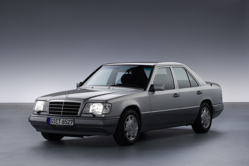 1984 Mercedes-Benz 200 (W124) 